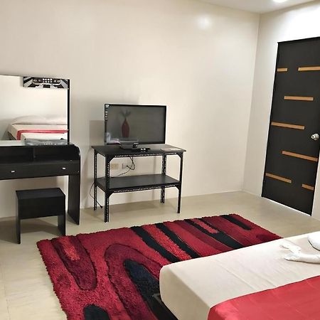 Quezon Premier Hotel - Candelaria Eksteriør bilde