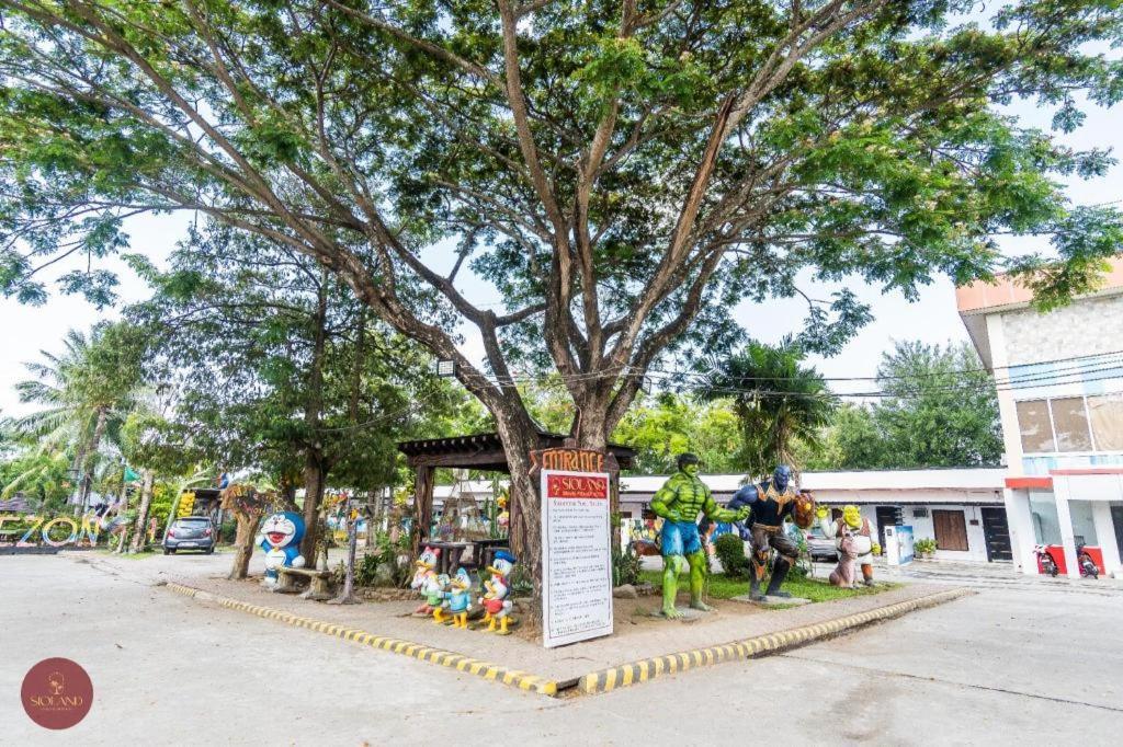 Quezon Premier Hotel - Candelaria Eksteriør bilde